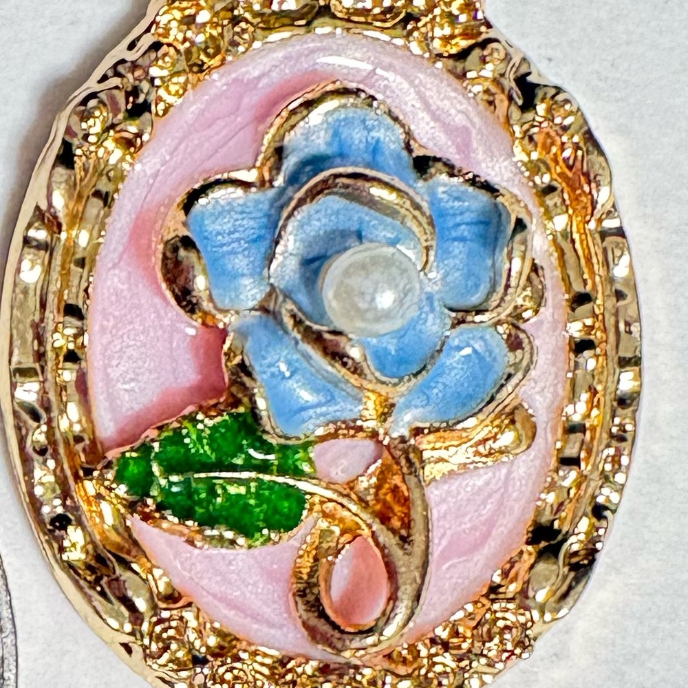 French Retro inspired enameled Blue and pink Floral Pendant